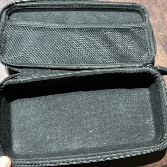 GoPro Compact Black Camera Case - Picture 2 of 4